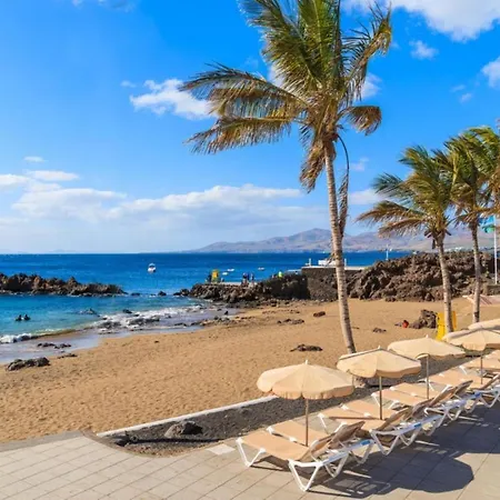 Julianne 1 Puerto del Carmen